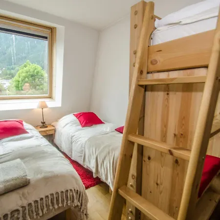 Superbe 3 Etoiles A Chamonix, 2 Chambres, Balcon, Cheminee Deco, Parking Et Wi-fi - Fr-1-343-197 Apartment Chamonix