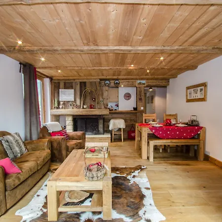 Superbe 3 Etoiles A Chamonix, 2 Chambres, Balcon, Cheminee Deco, Parking Et Wi-fi - Fr-1-343-197 * 샤모니
